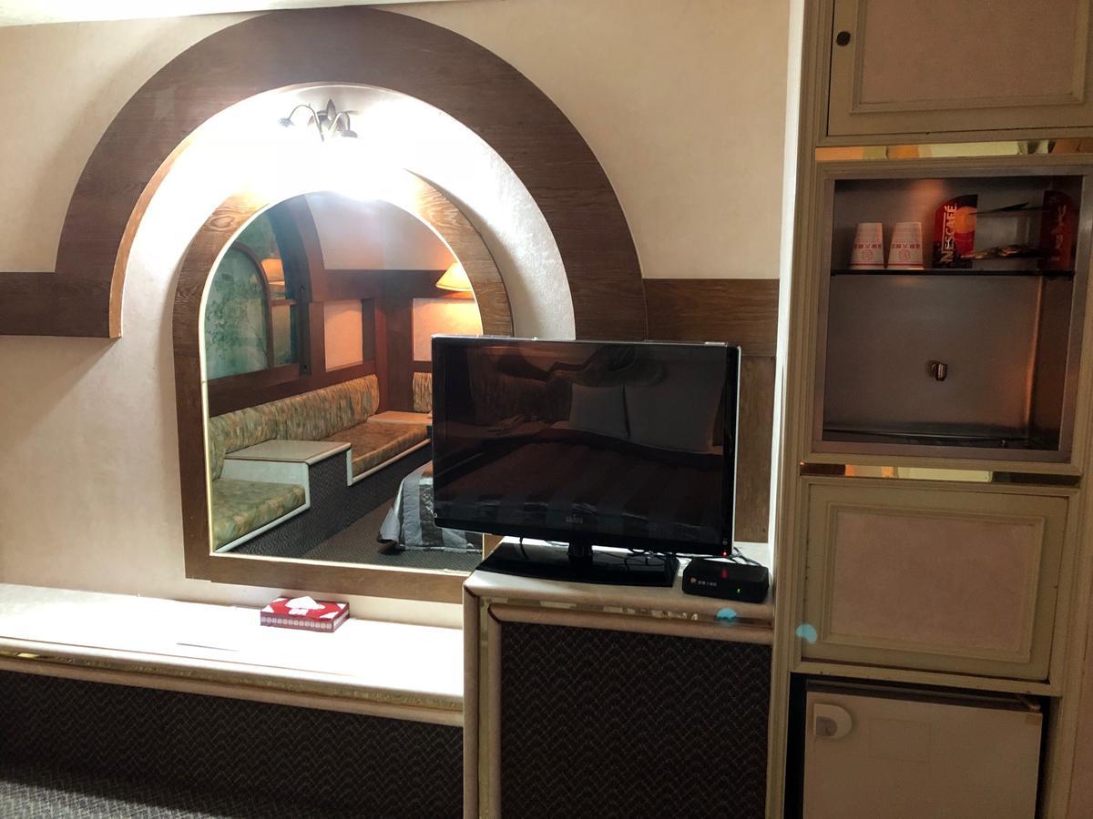 Cyue Chao Hotel เถาหยวน ภายนอก รูปภาพ
