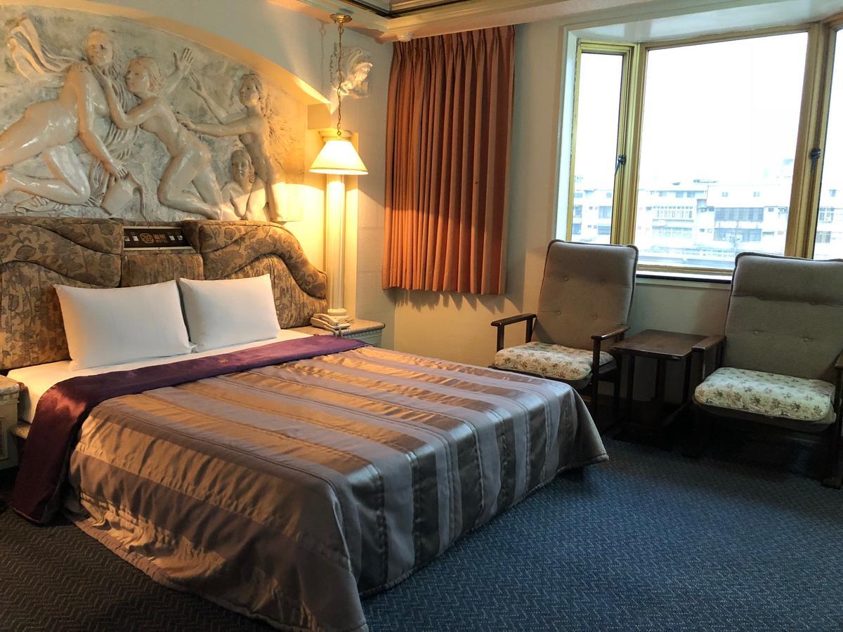 Cyue Chao Hotel เถาหยวน ภายนอก รูปภาพ